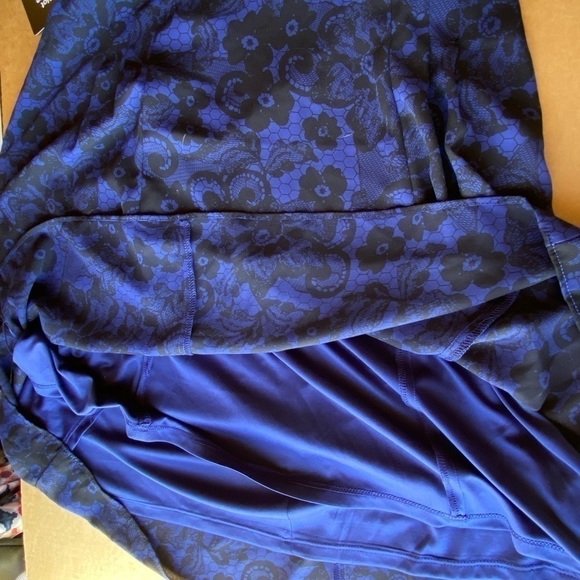 NWT Cute Express Mini Dress. Size 12. - Picture 4 of 12